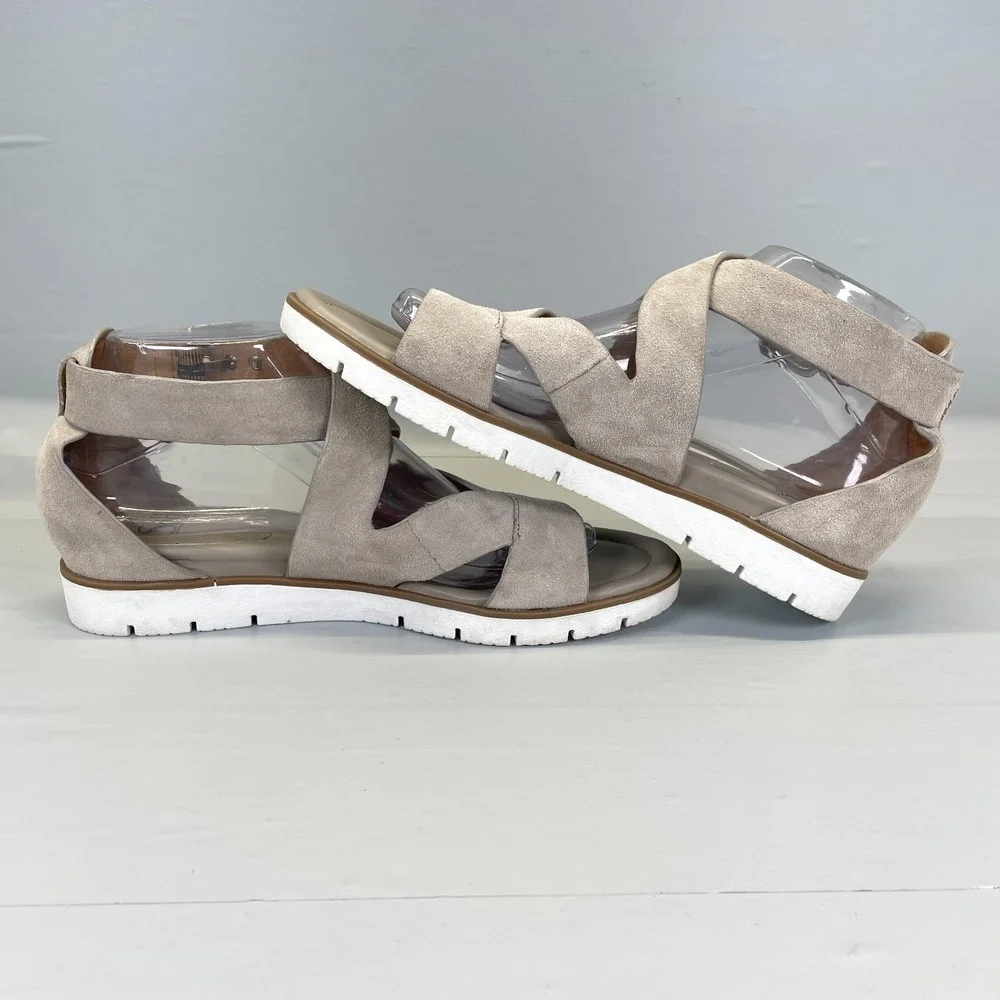 Sofft Mirabelle Sandals Womens Size 9 M Taupe Suede Buckle Comfort Strappy Shoes